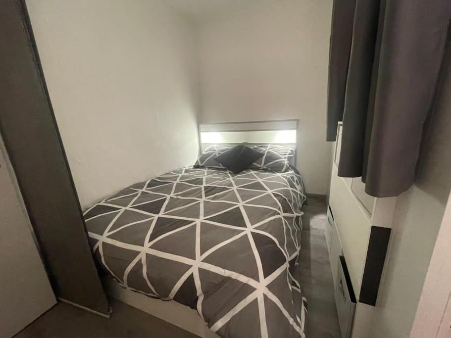Apartament Le Cocon Hyerois Hyères Zewnętrze zdjęcie