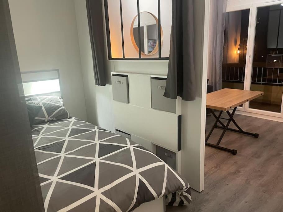 Apartament Le Cocon Hyerois Hyères Zewnętrze zdjęcie
